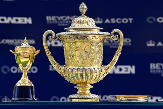 25.07.2026, Ascot, Windsor, GBR - Trophies for the winner of the King George and Queen Elizabeth Stakes. Ascot racecourse. (Ehrenpreise, Pokale, Trophaeen) 260725C977ASCOT.JPG *** July 25, 2026, Ascot, Windsor, GBR Trophies for the winner of the King George and Queen Elizabeth Stakes at Ascot Racecourse Honorary prizes, cups, trophies 260725C977ASCOT JPG