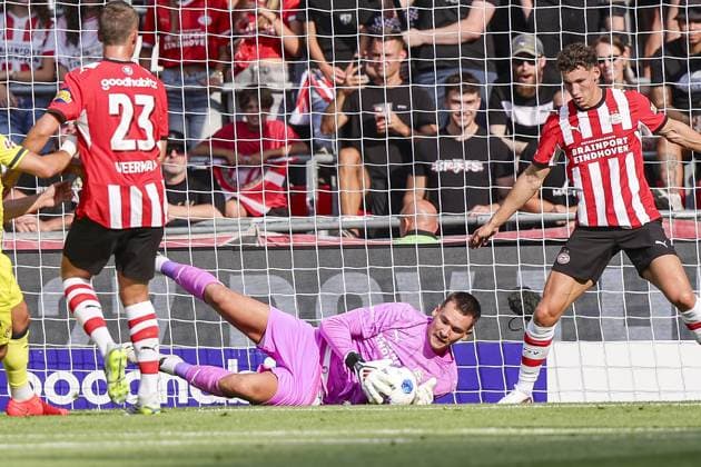 EINDHOVEN , 25-07-2025 , Philips stadium , season 2026 2027 , pre season friendly match , match between PSV and Villarreal CF , picture shows PSV goalkeeper Matej Kovar PSV - Villarreal (friendly)  x205199922x Copyright:
