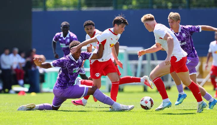 RB Leipzig Ð Ingolstadt Testspiel Leipzig, 25.07.2026, RBL Trainingszentrum, Fussball Testspiel , RB Leipzig vs. FC Ingolstadt 04 , Im Bild v.l.: Faris Hapi (46, Ingolstadt), Andrija Maksimovic (30, RB Leipzig), Conrad Harder ( 9, RB Leipzig) und Max Plath ( 14, Ingolstadt) , *** RB Leipzig vs. Ingolstadt Friendly Match, Leipzig, July 25, 2026, RBL Training Center, soccer friendly, RB Leipzig vs. FC Ingolstadt 04. Pictured, from left: Faris Hapi (46), Ingolstadt; Andrija Maksimovic (30), RB Leipzig; Conrad Harder (9), RB Leipzig; and Max Plath (14), Ingolstadt. Picture Point