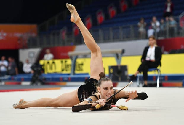 25.07.2026, xhbx, Turnen Rhythmische Sportgymnastik, Deutsche Meisterschaften 2026 v.l. Darja Varfolomeev (TSV Schmiden 1902) Übung mit den Keulen (DFL DFB REGULATIONS PROHIBIT ANY USE OF PHOTOGRAPHS as IMAGE SEQUENCES and or QUASI-VIDEO) Hannover *** July 25, 2026, xhbx, Rhythmic Gymnastics, 2026 German Championships v l Darja Varfolomeev TSV Schmiden 1902 Club Routine DFL DFB REGULATIONS PROHIBIT ANY USE OF PHOTOGRAPHS as IMAGE SEQUENCES and or QUASI-VIDEO Hannover