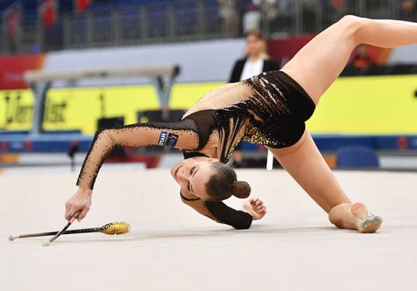 25.07.2026, xhbx, Turnen Rhythmische Sportgymnastik, Deutsche Meisterschaften 2026 v.l. Darja Varfolomeev (TSV Schmiden 1902) Übung mit den Keulen (DFL DFB REGULATIONS PROHIBIT ANY USE OF PHOTOGRAPHS as IMAGE SEQUENCES and or QUASI-VIDEO) Hannover *** July 25, 2026, xhbx, Rhythmic Gymnastics, 2026 German Championships v l Darja Varfolomeev TSV Schmiden 1902 Club Routine DFL DFB REGULATIONS PROHIBIT ANY USE OF PHOTOGRAPHS as IMAGE SEQUENCES and or QUASI-VIDEO Hannover