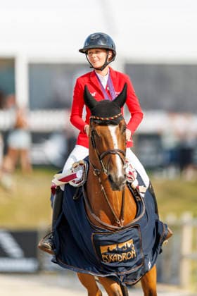 HAGEN a.T.W. - FEI Jumping European Championship, EM, Europameisterschaft Children, Juniors and Young Rider 2026, HAGEN a.T.W. - FEI Jumping European Championship Children, Juniors and Young Rider 2026 OSING Mila (GER), Capitaine Championship ceremony Final Individual Einzelfinale CH-EU-Ch-S - Children Final Individuals over two rounds - SECOND ROUND Hagen a.T.W., Reitanlage Haunhorst 25. July 2026 - *** HAGEN a T W FEI Jumping European Championship for Children, Juniors, and Young Riders 2026, HAGEN a T W FEI Jumping European Championship for Children, Juniors, and Young Riders 2026 OSING Mila GER, Team Captain Championship Ceremony Individual Final CH EU Ch S Children’s Final (Individuals) over two rounds SECOND ROUND Hagen a T W, Haunhorst Equestrian Center, July 25, 2026
