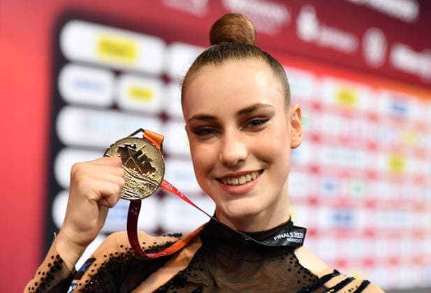 25.07.2026, xhbx, Turnen Rhythmische Sportgymnastik, Deutsche Meisterschaften 2026 v.l. Darja Varfolomeev (TSV Schmiden 1902) Siegerehrung Gold (DFL DFB REGULATIONS PROHIBIT ANY USE OF PHOTOGRAPHS as IMAGE SEQUENCES and or QUASI-VIDEO) Hannover *** July 25, 2026, xhbx, Gymnastics, Rhythmic Gymnastics, 2026 German Championships v l Darja Varfolomeev TSV Schmiden 1902 Medal Ceremony Gold DFL DFB REGULATIONS PROHIBIT ANY USE OF PHOTOGRAPHS as IMAGE SEQUENCES and or QUASI-VIDEO Hannover