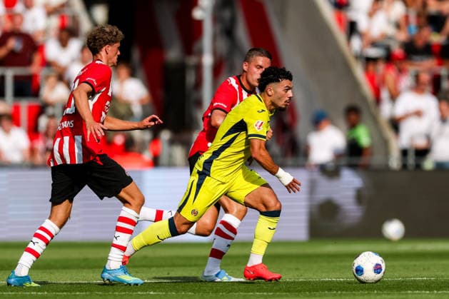 EINDHOVEN, NETHERLANDS - JULY 25: Georges Mikautadze of Villarreal CF dribbles with the ball during the pre-season friendly match between PSV and Villarreal CF at Philips Stadion on July 25, 2026 in Eindhoven, Netherlands.  Copyright: xRenexNijhuis MBxMediax