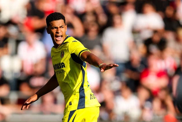 EINDHOVEN, NETHERLANDS - JULY 25: Santiago Mourino of Villarreal CF gestures during the pre-season friendly match between PSV and Villarreal CF at Philips Stadion on July 25, 2026 in Eindhoven, Netherlands.  Copyright: xRenexNijhuis MBxMediax