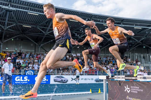 Deutsche Leichtathletik-Meisterschaften; Bochum-Wattenscheid, 25.07.2026 Brian Weisheit (Franconia Athletics), Karl Bebendorf (Dresdner SC 1898), Niklas Buchholz (Franconia Athletics), 3000m Hindernis; Deutsche Leichtathletik-Meisterschaften am 25.07.2026 im Lorheide-Stadion, Bochum-Wattenscheid (Nordrhein-Westfalen). *** German Track and Field Championships, Bochum-Wattenscheid, July 25, 2026: Brian Weisheit (Franconia Athletics), Karl Bebendorf (Dresdner SC 1898), Niklas Buchholz, Franconia Athletics, 3,000-meter steeplechase at the German Track and Field Championships on July 25, 2026, at Lorheide Stadium, Bochum-Wattenscheid, North Rhine-Westphalia Copyright: xBEAUTIFULxSPORTS AxelxKohringx