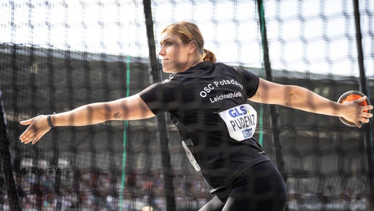 Deutsche Leichtathletik-Meisterschaften; Bochum-Wattenscheid, 25.07.2026 Kristin Pudenz (OSC Potsdam e.V.) im Diskuswurf der Frauen; Deutsche Leichtathletik-Meisterschaften am 25.07.2026 im Lohrheidestadion in Bochum-Wattenscheid (Nordrhein-Westfalen). *** German Track and Field Championships, Bochum-Wattenscheid, July 25, 2026: Kristin Pudenz of OSC Potsdam e.V. in the women’s discus throw at the German Track and Field Championships on July 25, 2026, at the Lohrheidestadion in Bochum-Wattenscheid, North Rhine-Westphalia Copyright: xBEAUTIFULxSPORTS R.xSchmittx