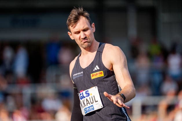 Wattenscheid, 25.07.2026, Leichathletik, Deutsche Meisterschaften, Männer, Speerwurf Niklas Kaul (GER, USC Mainz) ist nach einem Wurf sichtlich nicht zufrieden Bochum-Wattenscheid Lohrheidestadion NRW Germany *** Wattenscheid, July 25, 2026, Track and Field, German Championships, Men, Javelin Throw: Niklas Kaul (GER), USC Mainz, is visibly dissatisfied after one throw. Bochum, Wattenscheid, Lohrheidestadion, North Rhine-Westphalia, Germany