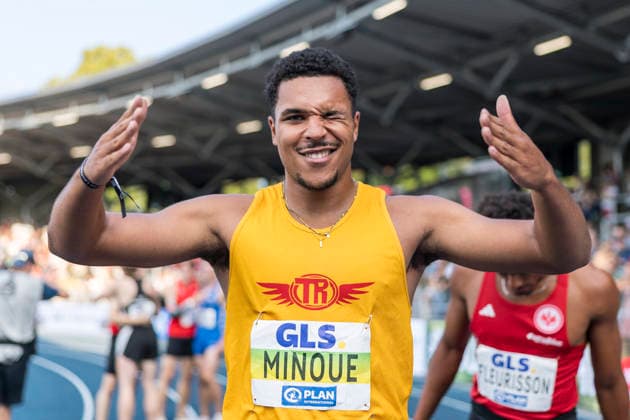 Deutsche Leichtathletik-Meisterschaften; Bochum-Wattenscheid, 25.07.2026 Gregory Minoue (Tracksrunner Bonn) gewinnt den Titel in 110m Hürden; Deutsche Leichtathletik-Meisterschaften am 25.07.2026 im Lorheide-Stadion, Bochum-Wattenscheid (Nordrhein-Westfalen). *** German Track and Field Championships, Bochum Wattenscheid, July 25, 2026: Gregory Minoue of Tracksrunner Bonn wins the 110-meter hurdles title at the German Track and Field Championships on July 25, 2026, at Lorheide Stadium, Bochum-Wattenscheid, North Rhine-Westphalia Copyright: xBEAUTIFULxSPORTS AxelxKohringx