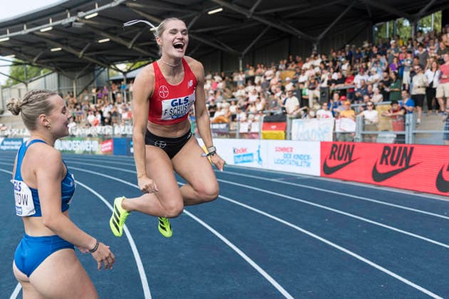 Deutsche Leichtathletik-Meisterschaften; Bochum-Wattenscheid, 25.07.2026 Franziska Schuster (TSV Bayer o4 Leverkusen) gewinnt den Titel über 100m Hürden; Deutsche Leichtathletik-Meisterschaften am 25.07.2026 im Lorheide-Stadion, Bochum-Wattenscheid (Nordrhein-Westfalen). *** German Track and Field Championships, Bochum-Wattenscheid, July 25, 2026: Franziska Schuster of TSV Bayer 04 Leverkusen wins the 100-meter hurdles title at the German Track and Field Championships on July 25, 2026, at Lorheide Stadium in Bochum-Wattenscheid, North Rhine-Westphalia Copyright: xBEAUTIFULxSPORTS AxelxKohringx