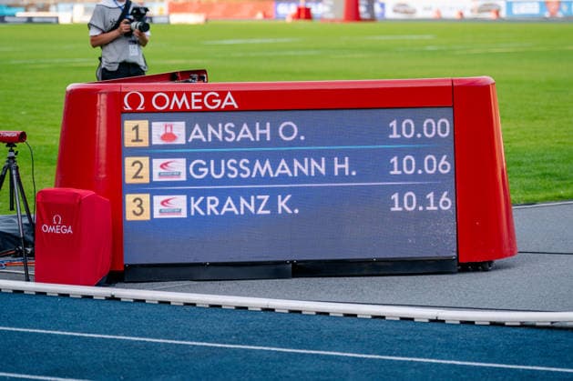 Wattenscheid, 25.07.2026, Leichathletik, Deutsche Meisterschaften, Männer, 100m Anzeigetafel mit den gelaufenen Zeiten beim 100m Finale Bochum-Wattenscheid Lohrheidestadion NRW Germany *** Wattenscheid, July 25, 2026, Track and Field, German Championships, Men s 100m, scoreboard displaying the times from the 100m final at Lohrheidestadion in Bochum-Wattenscheid, North Rhine-Westphalia, Germany