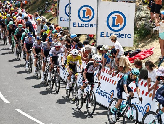 CYCLING - Tour de France 2026 ALPE D HUEZ,FRANCE,25.JUL.26 - CYCLING - Tour de France, stage 20, Le Bourg d Oisans - Alpe d Huez. Image shows in the middle Tadej Pogacar (SLO UAE TEAM EMIRATES XRG) and Isaac del Toror (MEX UAE TEAM EMIRATES XRG).  GEPAxpictures xChrisxBauer