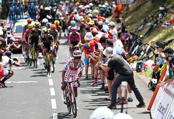 CYCLING - Tour de France 2026 ALPE D HUEZ,FRANCE,25.JUL.26 - CYCLING - Tour de France, stage 20, Le Bourg d Oisans - Alpe d Huez. Image shows Richard Carapaz (ECU EF EDUCATION - EASYPOST).  GEPAxpictures xChrisxBauer