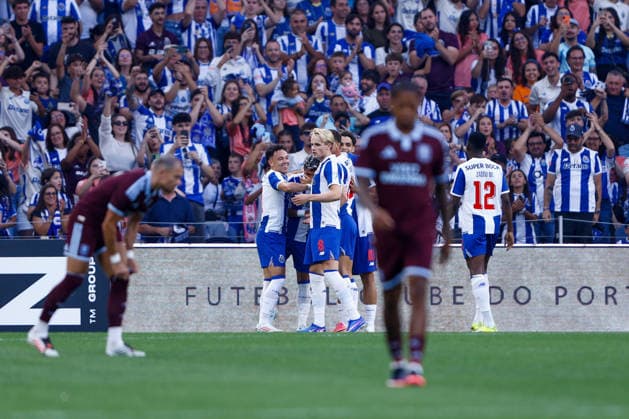 July 25, 2026, Porto, Porto, Portugal: William Gomes of FC Porto celebrates his goal during the Pre-Season Friendly match between FC Porto and Aston Villa at EstoÂ¡dio do DragoÂ£o on July 25, 2026 in Porto, Portugal. FC Porto V Aston Villa - Pre-Season Friendly  - ZUMAl192 20260725_zsp_l192_020 Copyright: xMiguelxLemosx