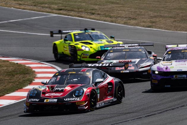 GER, DTM, 9. & 10. Lauf, Motorsport Arena Oschersleben 25.07.2026, Motorsport Arena, Oschersleben, GER, DTM, 9. & 10. Lauf, Motorsport Arena Oschersleben Bastian Buus, Land-Motorsport Porsche 911 GT3 R Evo, Marco Mapelli, Team Abt Lamborghini Temerario GT3 Â Foto: Alexander Trienitz Oschersleben Motorsport Arena Sachsen-Anhalt Deutschland *** GER, DTM, Round 9 of 10, Motorsport Arena Oschersleben, July 25, 2026, Motorsport Arena, Oschersleben, GER, DTM, Round 9 of 10, Motorsport Arena Oschersleben: Bastian Buus, Land Motorsport Porsche 911 GT3 R Evo; Marco Mapelli, Team Abt Lamborghini Temerario GT3. Photo by Alexander Trienitz, Motorsport Arena Oschersleben, Saxony-Anhalt, Germany