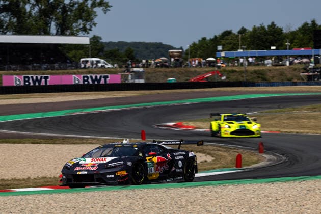 GER, DTM, 9. & 10. Lauf, Motorsport Arena Oschersleben 25.07.2026, Motorsport Arena, Oschersleben, GER, DTM, 9. & 10. Lauf, Motorsport Arena Oschersleben Marco Mapelli, Team Abt Lamborghini Temerario GT3, Nicolas Baert, Comtoyou Racing Aston Martin Vantage GT3 Â Foto: Alexander Trienitz Oschersleben Motorsport Arena Sachsen-Anhalt Deutschland *** GER, DTM, Round 9 of 10, Motorsport Arena Oschersleben, July 25, 2026, Motorsport Arena, Oschersleben, GER, DTM, Round 9 of 10, Motorsport Arena Oschersleben, Marco Mapelli, Team Abt Lamborghini Temerario GT3, Nicolas Baert, Comtoyou Racing Aston Martin Vantage GT3 Photo by Alexander Trienitz, Oschersleben Motorsport Arena, Saxony-Anhalt, Germany