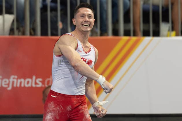 Deutsche Meisterschaften im Gerätturnen 2026, Gerätfinals Andreas Toba (Turn-Klubb zu Hannover) jubelt nach seiner Übung im Gerätfinale an den Ringen. Deutsche Meisterschaften im Gerätturnen, Gerätfinals, am 25. Juli 2026 in der ZAG-Arena in Hannover., Hannover Niedersachsen Deutschland ZAG Arena *** 2026 German Artistic Gymnastics Championships, Apparatus Finals: Andreas Toba of Turn Klubb zu Hannover celebrates after his routine in the rings apparatus final at the German Artistic Gymnastics Championships, Apparatus Finals, on July 25, 2026, at the ZAG Arena in Hanover, Hanover, Lower Saxony, Germany, ZAG Arena