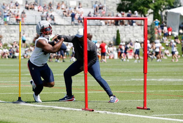 July 25, 2026; Foxborough, MA, USA; New England Patriots fullback Reggie Gilliam (44) participates in drills during Patriots training camp at Gillette Stadium. CSM Foxborough United States - ZUMAc04_ 20260725_zma_c04_116 Copyright: xAnthonyxNesmithx