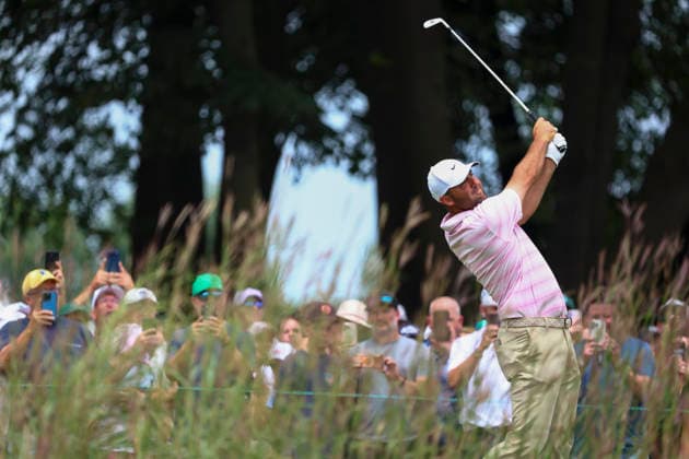 July 25, 2026, Blaine, Minnesota, United States: SCOTTIE SCHEFFLER drives the ball at hole thirteen. This is the third day of the at TPC Twin Cities in Blaine Minnesota. 2026 PGA, Golf Herren 3M Open - Day 3  - ZUMAt166 20260725_zsp_t166_039 Copyright: xMichaelxTurnerx