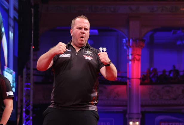 World Matchplay Darts 2026 Dirk van Duijvenbode during the World Matchplay darts at Winter Gardens, Blackpool, UK on 25 July 2026. Blackpool Winter Gardens UK Editorial use only , Copyright: xChrisxSargeantx PSI-24531-0060