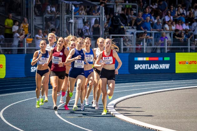 Deutsche Leichtathletik-Meisterschaften; Bochum-Wattenscheid, 25.07.2026 Vera Petrykowski (Cologne Athletics) beim 1500m Vorlauf; Deutsche Leichtathletik-Meisterschaften am 25.07.2026 im Lorheide-Stadion, Bochum-Wattenscheid (Nordrhein-Westfalen). *** German Track and Field Championships, Bochum Wattenscheid, July 25, 2026: Vera Petrykowski of Cologne Athletics in the 1,500-meter preliminary heat at the German Track and Field Championships on July 25, 2026, at Lorheide Stadium, Bochum-Wattenscheid, North Rhine-Westphalia Copyright: xBEAUTIFULxSPORTS LeahxKohringx