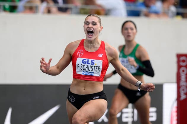 Jubel Siegerin SCHUSTER Franziska. Finale 100m Hürden, am 25.07.2026 Leichtathletik Deutschen Meisterschaften vom 25.07.- 26.07.2026 in Bochum-Wattenscheid Deutschland. Lohrheidestadion *** Celebrating the winner, Franziska SCHUSTER, in the 100-meter hurdles final on July 25, 2026, at the German Track and Field Championships held from July 25 to July 26, 2026, in Bochum-Wattenscheid, Germany, at Lohrheidestadion