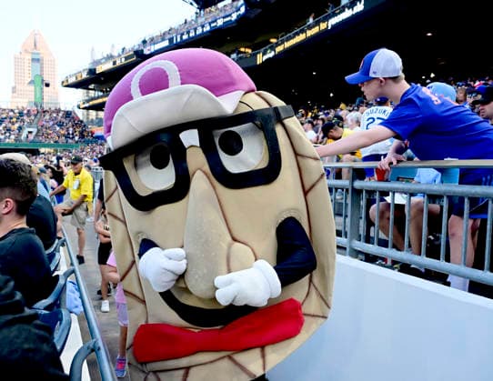 Oliver Onion of the Pirates Pierogies greets fans between inning of the Chicago Cubs 11-0 win against the Pittsburgh Pirates in the at PNC Park on Saturday, July 25, 2026 in Pittsburgh.  PIT2026072520 ArchiexCarpenter