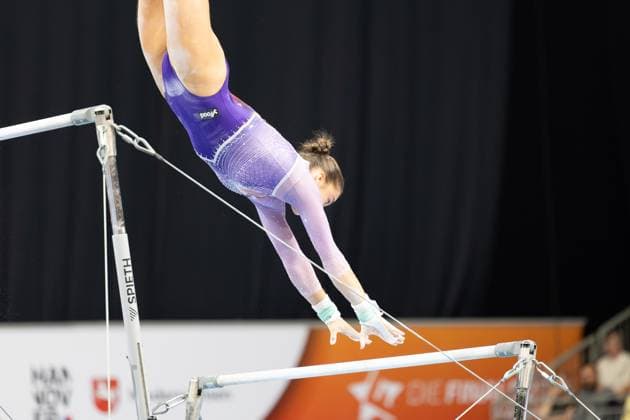 DM Finals 2026; Gerätfinals Frauen Stufenbarren***Helen Kevric am Stufenbarren *** 2026 DM Finals Women s Apparatus Finals: Uneven Bars***Helen Kevric on the uneven bars Copyright: xUdoxHerrmannx