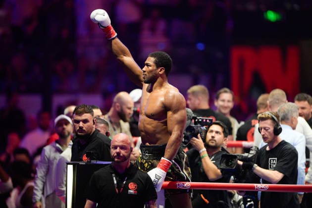 JEDDAH, SAUDI ARABIA - JULY 25: Anthony Joshua celebrates after knocking out Kristian Prenga (not pictured) during the Heavyweight contest fight between Anthony Joshua and Kristian Prenga in the Anthony Joshua v Kristian Prenga: The Comeback fight night at Jeddah Superdome on July 25, 2026 in Jeddah, Saudi Arabia.  Copyright: xKhalidxAlhaj MBxMediax