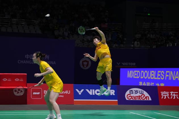 (260726) -- CHANGZHOU, July 26, 2026 -- Guo Xinwa (R) Chen Fanghui compete during the mixed doubles final match between Feng Yanzhe Huang Dongping and Guo Xinwa Chen Fanghui of China at the 2026 China Open badminton tournament in Changzhou, east China s Jiangsu Province, July 26, 2026. ) (SP)CHINA-CHANGZHOU-BADMINTON-CHINA OPEN-MIXED DOUBLES-FINAL (CN) LixBo 