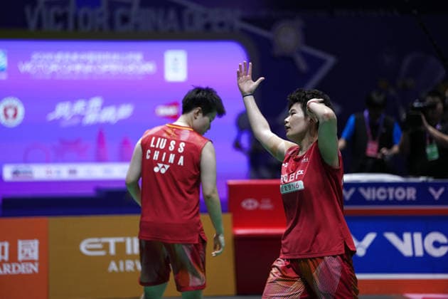 (260726) -- CHANGZHOU, July 26, 2026 -- Liu Shengshu Tan Ning (R) celebrate after winning the women s doubles final match between Liu Shengshu Tan Ning of China and Fukushima Yuki Matsumoto Mayu of Japan at the 2026 China Open badminton tournament in Changzhou, east China s Jiangsu Province, July 26, 2026. ) (SP)CHINA-CHANGZHOU-BADMINTON-CHINA OPEN-WOMEN S DOUBLES-FINAL (CN) LixBo 