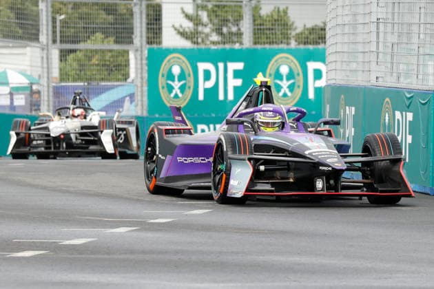 July 26, 2026, Tokyo, Japan: PORSCHE FORMULA E TEAM driver Nico Muller (51) in action during the qualifying for the Formula E Tokyo E-Prix, round 15 of the 2025Ã¢â‚¬2026 ABB FIA Formula E World Championship, WM, Weltmeisterschaft on the temporary street circuit around the Tokyo Big Sight convention center in Tokyo. Tokyo Japan - ZUMAm191 20260726_aap_m191_030 Copyright: xRodrigoxReyesxMarinx