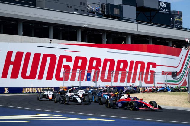 26.07.2026, HUN, Motorsport, FIA Formel 3 Meisterschaft, Rennen, Saison 2026, Hungaroring Budapest, Großer Preis von Ungarn Freddie Slater ( Trident, Audi F1 Team Junior, Großbritannien, 05 ) am Start Rennstart, Mogyorod Hungaroring Pest Ungarn *** July 26, 2026, HUN, Motorsports, FIA Formula 3 Championship, Race, 2026 Season, Hungaroring Budapest, Hungarian Grand Prix, Freddie Slater, Trident, Audi F1 Team Junior, Great Britain, 5th on the grid, race start, Mogyorod, Hungaroring, Pest, Hungary Copyright: xNordphotox xMemmlerx