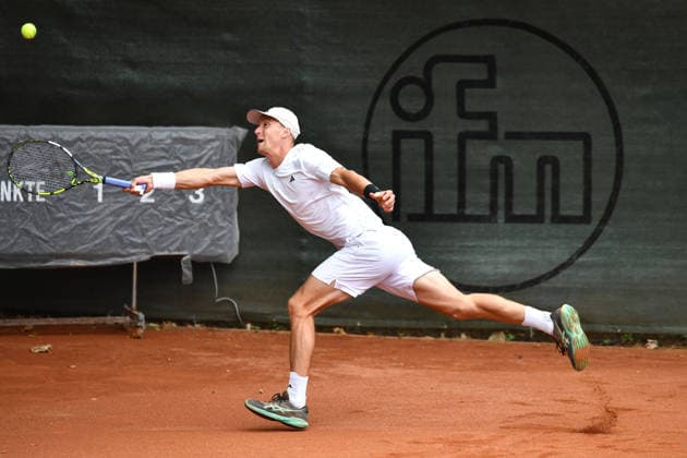 Tennis 1. Herren Bundesliga Saison 2026 TC Bredeney - Kölner THC Stadion Rot-Weiss am 26.07.2026 am Zeißbogen in Essen Jan Choinski ( Kölner THC Stadion Rot-Weiss ) Nordrhein-Westfalen Deutschland *** Men s Tennis 1 Bundesliga, 2026 Season, TC Bredeney, Kölner THC Stadion Rot Weiss, July 26, 2026, at Zeißbogen in Essen, Jan Choinski, Kölner THC Stadion Rot Weiss, North Rhine-Westphalia, Germany