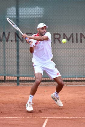 Tennis 1. Herren Bundesliga Saison 2026 TC Bredeney - Kölner THC Stadion Rot-Weiss am 26.07.2026 am Zeißbogen in Essen Laurent Lokoli ( Kölner THC Stadion Rot-Weiss ) Nordrhein-Westfalen Deutschland *** Men s Tennis 1 Bundesliga, 2026 Season, TC Bredeney, Kölner THC Stadion Rot Weiss, July 26, 2026, at Zeißbogen in Essen, Laurent Lokoli, Kölner THC Stadion Rot Weiss, North Rhine-Westphalia, Germany