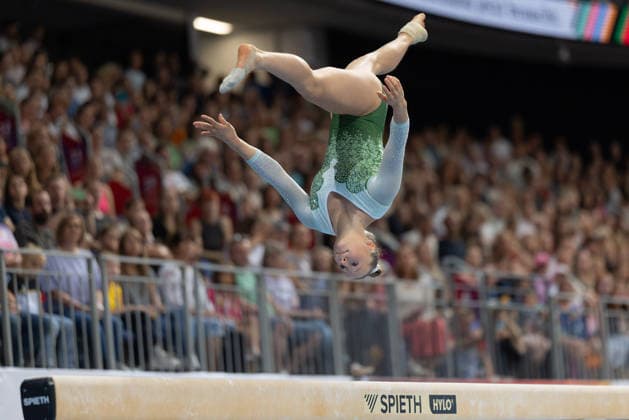Deutsche Meisterschaften im Gerätturnen 2026, Gerätfinals Silja Stöhr (SG Heddesheim) bei ihrer Übung im Gerätfinale am Balken. Deutsche Meisterschaften im Gerätturnen, Gerätfinals, am 26. Juli 2026 in der ZAG-Arena in Hannover., Hannover Niedersachsen Deutschland ZAG Arena *** 2026 German Artistic Gymnastics Championships, Apparatus Finals: Silja Stöhr of SG Heddesheim performing her routine in the balance beam final at the German Artistic Gymnastics Championships, Apparatus Finals, on July 26, 2026, at the ZAG Arena in Hanover, Hanover, Lower Saxony, Germany, ZAG Arena