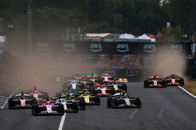 AUTO - FORMULA 2 2026 - BUDAPEST Start of the race 16 MAINI Kush (ind), ART Grand Prix, Dallara F2 2024, action leads the group during the 9th round of the 2026 FIA Formula 2 Championship from July 24 to 26, 2026 on the Hungaroring, in Mogyorod near Budapest, Hungary - MogyorodHungary  Copyright: xEricxAlonsox