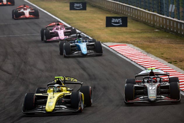 AUTO - FORMULA 2 2026 - BUDAPEST 02 DURKSEN Joshua (par), Invicta Racing, Dallara F2 2024, action and 17 INTHRAPHUVASAK Tasanapol (tha), ART Grand Prix, Dallara F2 2024, action during the 9th round of the 2026 FIA Formula 2 Championship from July 24 to 26, 2026 on the Hungaroring, in Mogyorod near Budapest, Hungary - MogyorodHungary  Copyright: xEricxAlonsox