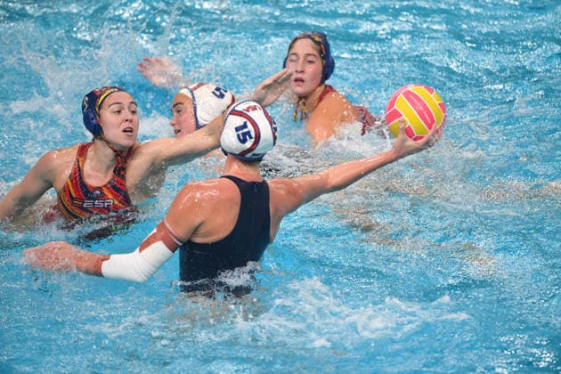 July 26, 2026, Sydney, Nsw, Australia: United States HAUSCHILD Paiqe (R) competes with Spain RUIZ BARRIL Ariadna (L) in action during their women s Water polo, Wasserball Gold Medal match at the 2026 World Aquatics Water Polo World Cup Finals at the Sydney Aquatic Centre in Sydney on July 26, 2026. WomenS Water Polo Golden Medal Match UNITED STATE - SPAIN World Cup 2026  - ZUMAr188 20260726_zip_r188_009 Copyright: xDanishxRavix