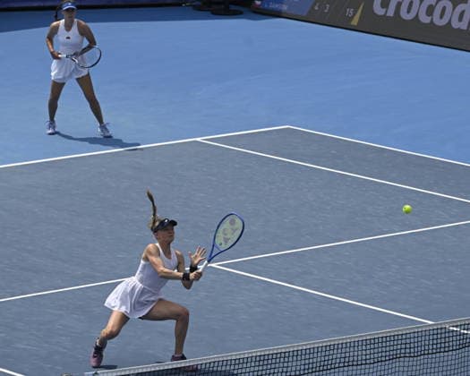 Harriet Dart (left) and Maia Lumsden (right) of Great Britain in action during the match against Lucie Havlickova and Laura Samsonova of Czech Republic within the women s WTA, Tennis Damen 250 Livesport Prague Open 2026 tennis tournament in Prague, Czech Republic, on July 26, 2026. (CTKxPhoto MichalxKrumphanzl) CTKPhotoP2026072602472  CTKPhotoP2026072602472
