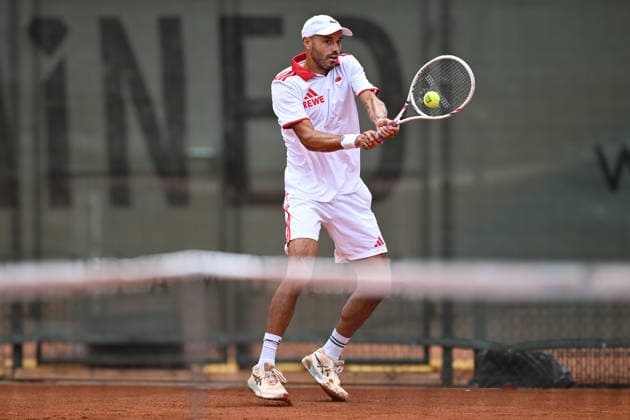 Laurent Lokoli FRA 26.07.2026 ¢ Tennis ¢ 1. Bundesliga Herren, TC Bredeney vs Kölner THC Stadion RW, Tennis Club Bredeney, Essen, NRW Germany *** Laurent Lokoli FRA July 26, 2026 ¢ Tennis ¢ Men s 1st Bundesliga, TC Bredeney vs. Kölner THC Stadion RW, Tennis Club Bredeney, Essen, North Rhine-Westphalia, Germany Copyright: xpepphotox xHorstxMauelshagenx pep00321, pep_20260726_hm_392609