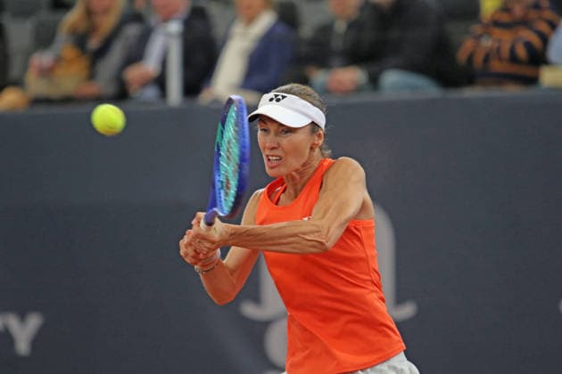 MSC Hamburg Ladies Open: Showmatch zwischen Martina Hingis (Schweiz) und Andrea Petkovic (Deutschland) im Tennisstadion am Rothenbaum. *** MSC Hamburg Ladies Open Exhibition Match between Martina Hingis of Switzerland and Andrea Petkovic of Germany at the Rothenbaum Tennis Stadium