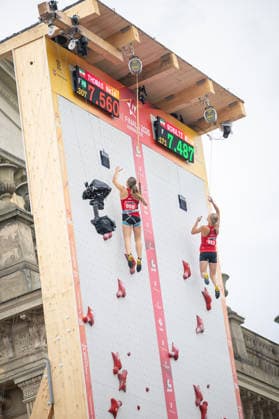 26.07.2026: Klettern - Speedklettern: Die Finals 2026 - Deutsche Meisterschaft Speed - Damen Nele Thomas (Rheinland-Köln), Mina Josephine Schultz (Düsseldorf) Hannover Opernplatz Niedersachsen Deutschland *** July 26, 2026 Climbing Speed Climbing The Finals 2026 German Women s Speed Climbing Championship Nele Thomas Rhineland, Cologne; Mina Josephine Schultz Düsseldorf, Hanover, Opernplatz, Lower Saxony, Germany