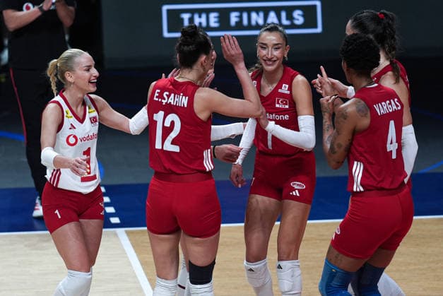 Turkiye v Brazil - 2026 FIVB Volleyball Nations League MACAO, CHINA - JULY 26: Players of Turkiye celebrate after a point during the 2026 FIVB Volleyball Nations League (VNL) women s final match between Turkiye and Brazil at the East Asian Games Dome in Macao, China, on July 26, 2026. Dilara Irem Sancar Anadolu Macao China. Editorial use only. Please get in touch for any other usage.  Copyright: x2026xAnadoluxDilaraxIremxSancarx