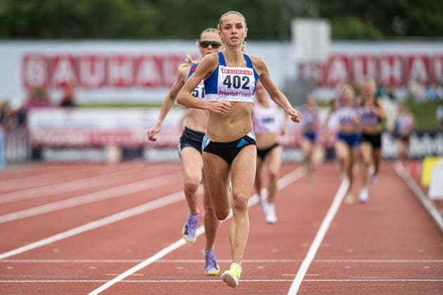 260726 Carmen Cernjul, Sparvägens FK, tävlar i damernas 5 000 meter under dag 3 av friidrotts-SM den 26 juli 2026 i Uppsala. *** July 26, 2026: Carmen Cernjul of Sparvägens FK will compete in the women’s 5,000-meter race on Day 3 of the Swedish Track and Field Championships on July 26, 2026, in Uppsala  Copyright: ARONxBROMAN BB260726AM036