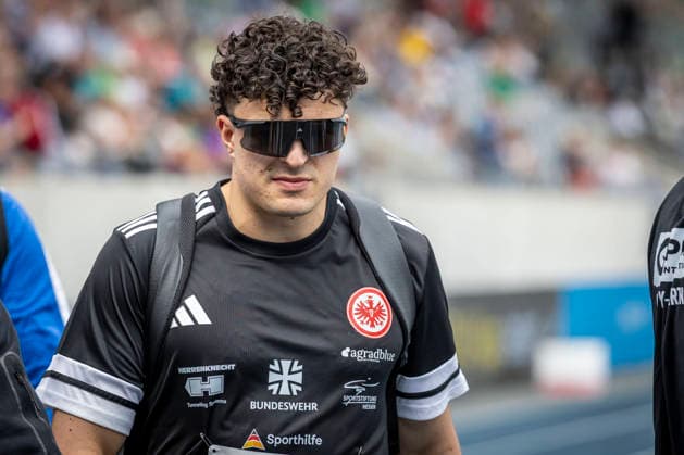 Deutsche Leichtathletik-Meisterschaften; Bochum-Wattenscheid, 26.07.2026 Merlin Hummel (Eintracht Frankfurt e.V.) vor dem Hammerwurf; Deutsche Leichtathletik-Meisterschaften am 26.07.2026 im Lorheide-Stadion, Bochum-Wattenscheid (Nordrhein-Westfalen). *** German Track and Field Championships, Bochum-Wattenscheid, July 26, 2026: Merlin Hummel of Eintracht Frankfurt e.V. before the hammer throw at the German Track and Field Championships on July 26, 2026, at Lorheide Stadium, Bochum-Wattenscheid, North Rhine-Westphalia Copyright: xBEAUTIFULxSPORTS LeahxKohringx