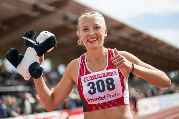 260726 Elsa Wallgren, Lerum Friidrott, jublar efter damernas 800 meter under dag 3 av friidrotts-SM den 26 juli 2026 i Uppsala. *** July 26, 2026: Elsa Wallgren of Lerum Athletics celebrates after the women’s 800-meter race on Day 3 of the Swedish Track and Field Championships on July 26, 2026, in Uppsala  Copyright: ARONxBROMAN BB260726AM038