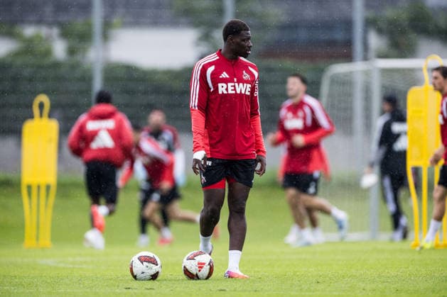 ST. JOHANN IN TIROL, AUSTRIA - JULY 26: Ragnar Ache (1. FC Koeln, 9) controls the ball during a training session at trainings camp in Kitzbuehel of season 2026 27 at Koasastadion on July 26, 2026 in St. Johann in Tirol, Austria. Austria Copyright: xSteffiexWunderlx