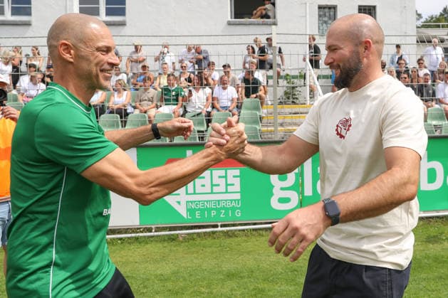 26.07.2026, xtgx, Fussball Regionalliga Nordost, BSG Chemie Leipzig - SV Babelsberg 03 emspor, v.l. Torsten Ziegner (Lok Leipzig, Trainer) Michael Braune (Babelsberg, Trainer) (DFL DFB REGULATIONS PROHIBIT ANY USE OF PHOTOGRAPHS as IMAGE SEQUENCES and or QUASI-VIDEO) Leipzig *** July 26, 2026, xtgx, Northeast Regional League Soccer, BSG Chemie Leipzig vs. SV Babelsberg 03 emspor, from left: Torsten Ziegner (Lok Leipzig), Coach Michael Braune (Babelsberg), Coach. DFL and DFB regulations prohibit any use of photographs as image sequences and or quasi-video. Leipzig