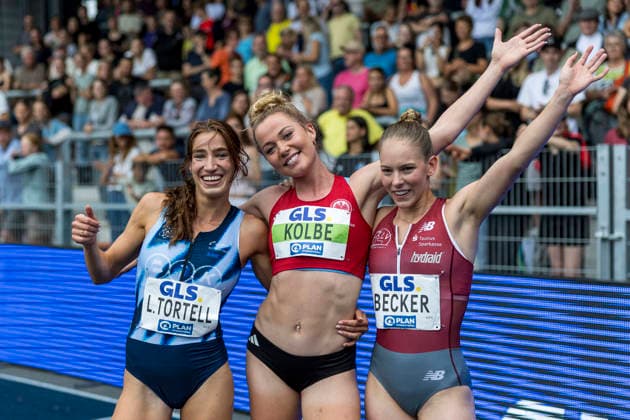 Deutsche Leichtathletik-Meisterschaften; Bochum-Wattenscheid, 26.07.2026 Die 800m-Siegerinnen: Platz 3 Lara Tortell (Athletics Team Karben), Platz 1 Smilla Kolbe (Eintracht Frankfurt e.V.), Platz 2 Jana Marie Becker (Königsteiner LV); Deutsche Leichtathletik-Meisterschaften am 26.07.2026 im Lorheide-Stadion, Bochum-Wattenscheid (Nordrhein-Westfalen). *** German Track and Field Championships, Bochum-Wattenscheid, July 26, 2026. The 800m winners: 3rd place, Lara Tortell, Athletics Team Karben, 1st place: Smilla Kolbe, Eintracht Frankfurt e.V., 2nd place: Jana Marie Becker, Königsteiner LV German Track and Field Championships on July 26, 2026, at Lorheide Stadium, Bochum-Wattenscheid, North Rhine-Westphalia Copyright: xBEAUTIFULxSPORTS AxelxKohringx